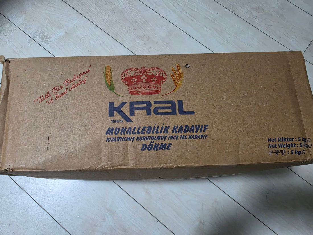KRALローストカダイフ5kgの実際の外箱