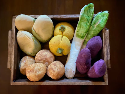 野菜パン5種類の盛り付け例。器・木箱は付属しません